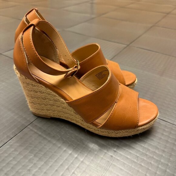 TIME & TRU WOMENS CAMEL TAN WEDGE SHOES SIZE 8.5M - Picture 1 of 10